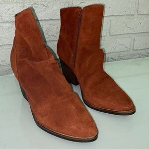 Amuse Society x Mastisse Ankle Booties Size 8 .5